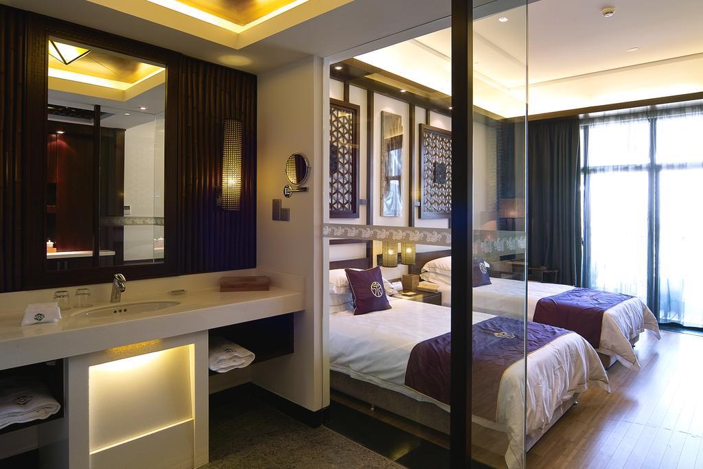 Huanxiu Resort & Spa Суджоу Екстериор снимка
